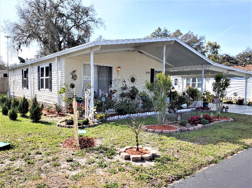 Zephyrhills, FL Mobile Home for Sale located at 3624 Ranger Parkway